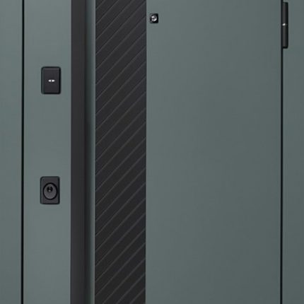 Стальная дверь "Омега". Заказная модель.