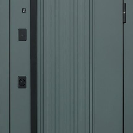 Стальная дверь "Зетта" с зеркалом. Заказная модель.